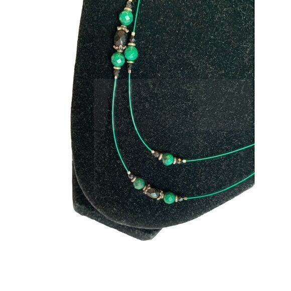 Women’s Silver Tone Green Black Malachite Glass Beaded Double‎ Strand Necklace - Picture 3 of 5
